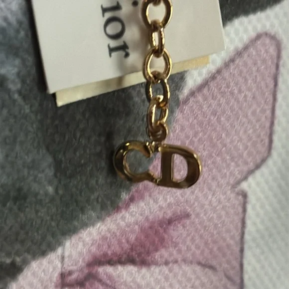 Christian Dior necklace CD/Emerald stone NWT - Picture 8 of 14